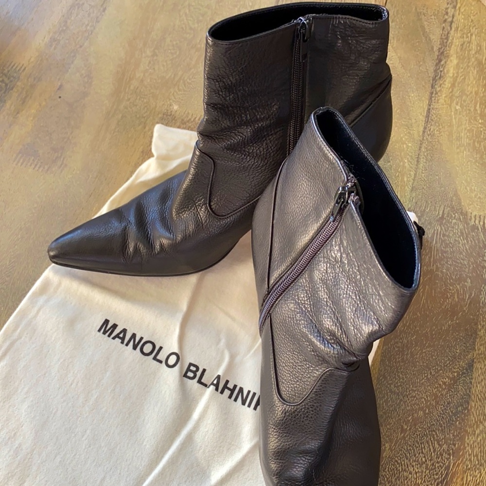 Manolo Blahnik ancle boots